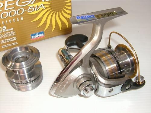 Катушка Daiwa Regal 2500-5IA купить по цене 3260₽