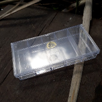 Микро коробка для мелочи Три кита СВ-01 прозрачная (5 отд.) (100*50*17мм)