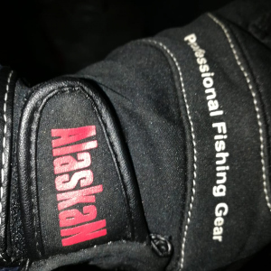 Обзор. Перчатки спиннингиста Alaskan трехпалые – недорого и не сердито.