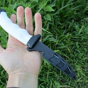 Нож Akara Stainless Steel Ivory. Обзор.