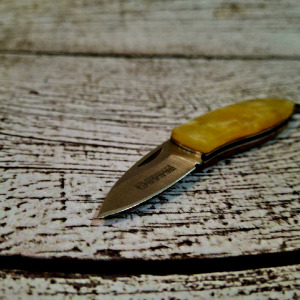 Бойкий малыш. Обзор ножа складного карманного Kosadaka N-F31G