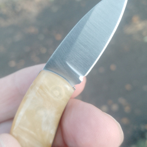 Нож Kosadaka N-F31G. По-настоящему полезный брелок.