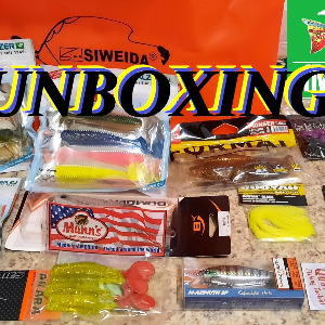 Unboxing посылки с сумкой Siweida и приманками по заказу Fmagazin.